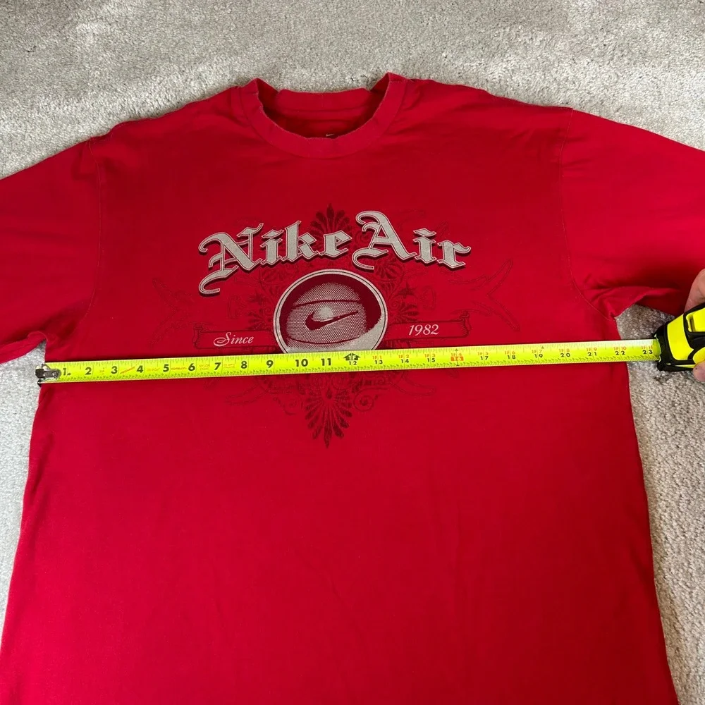 Nike Air Graphic T-Shirt Mens Medium Red Short Sleeve Basketball Since‎ 1982 Tee
